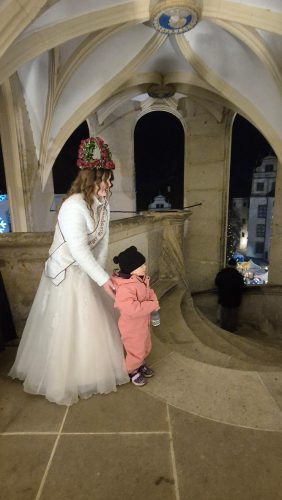 001-Dornroesschenweihnacht-Torgau Leonie-Voigt 12-12-2025