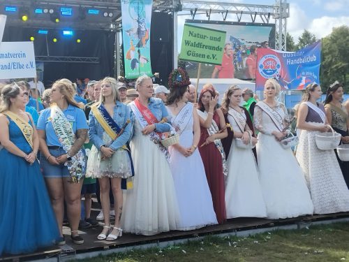 002-Auftritt-Elbauenfest_Leonie-Voigt_10-08-2025