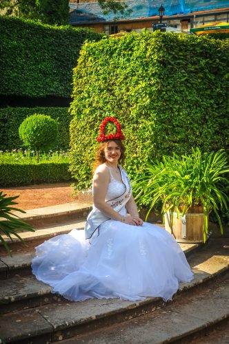 002-Rosenkoenigin_Portraits_Dominik-Muckel_2025