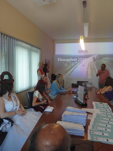 017-Auftritt-Elbauenfest_Leonie-Voigt_10-08-2025